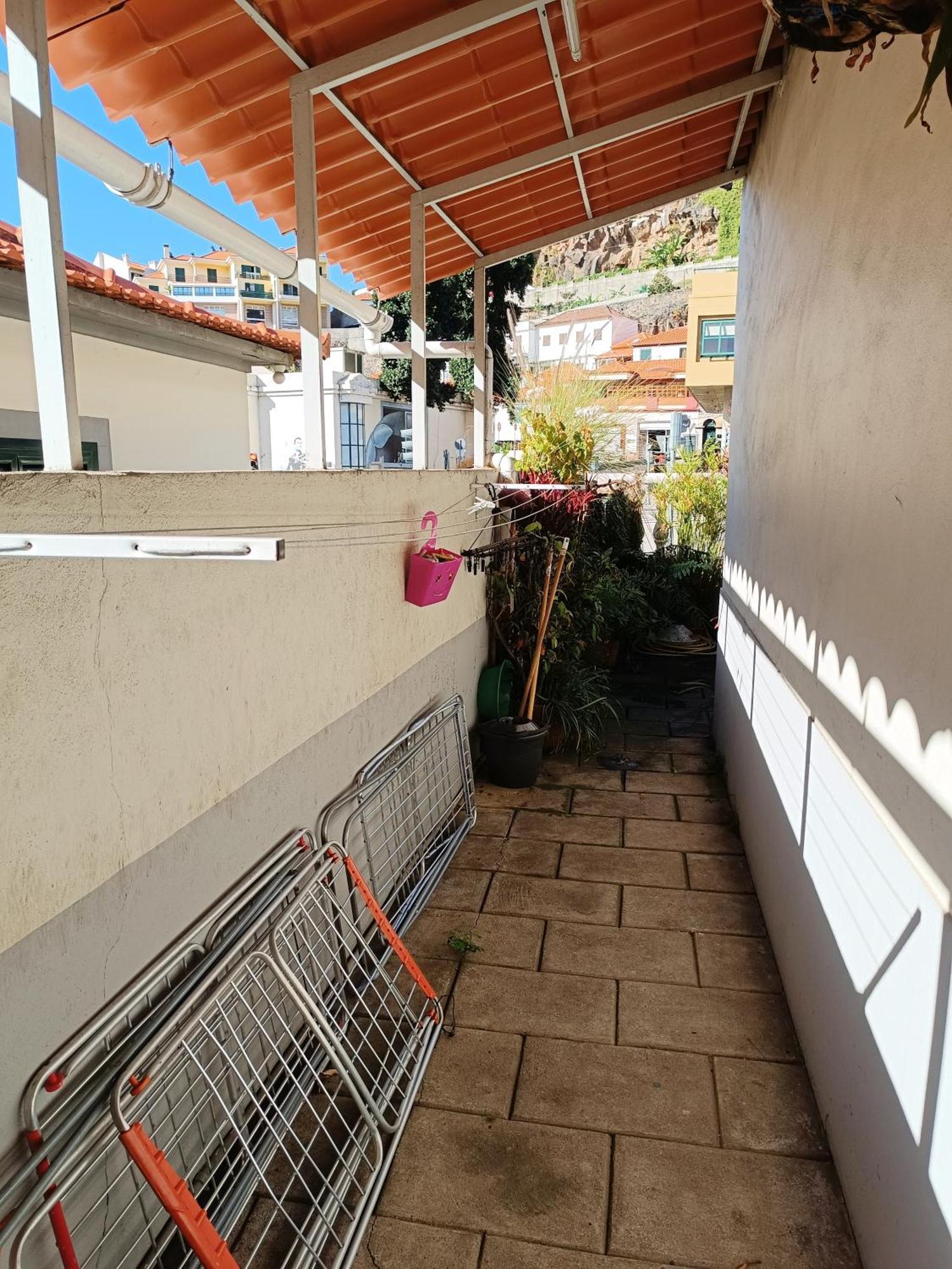 Home & Flower - Private Bedrooms Funchal Bagian luar foto